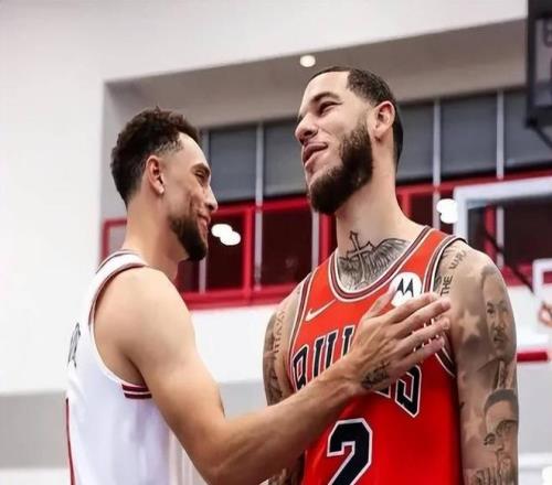 客家逆袭广,州城,崔巍替补立,伟德国际斯诺克,斯诺克赛事平台,台球赛事资讯,斯诺克比赛赛程,斯诺克赛事信息